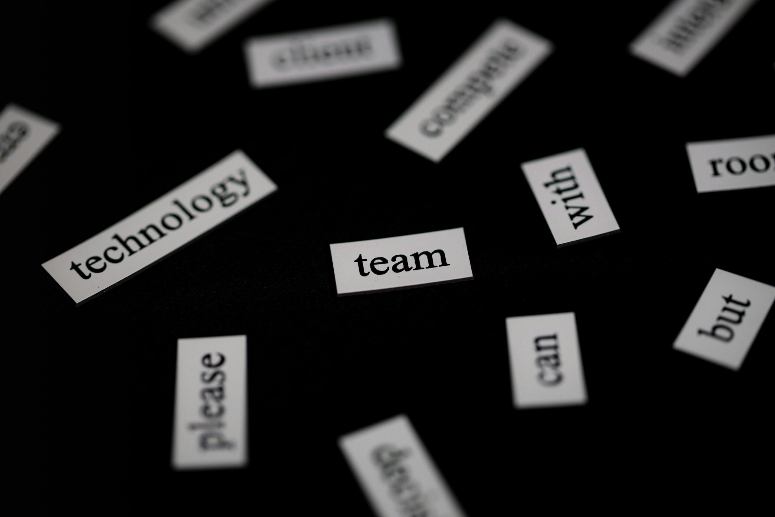 Executive communication coach Hulya Mehmet working with leadership team